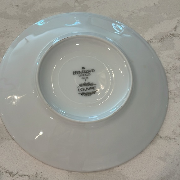 Bernardaud Louvre Tea Cup & Saucer Set of 8 - Picture 4 of 5